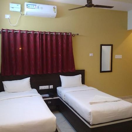 Mk Grande Otel Bangalore Dış mekan fotoğraf